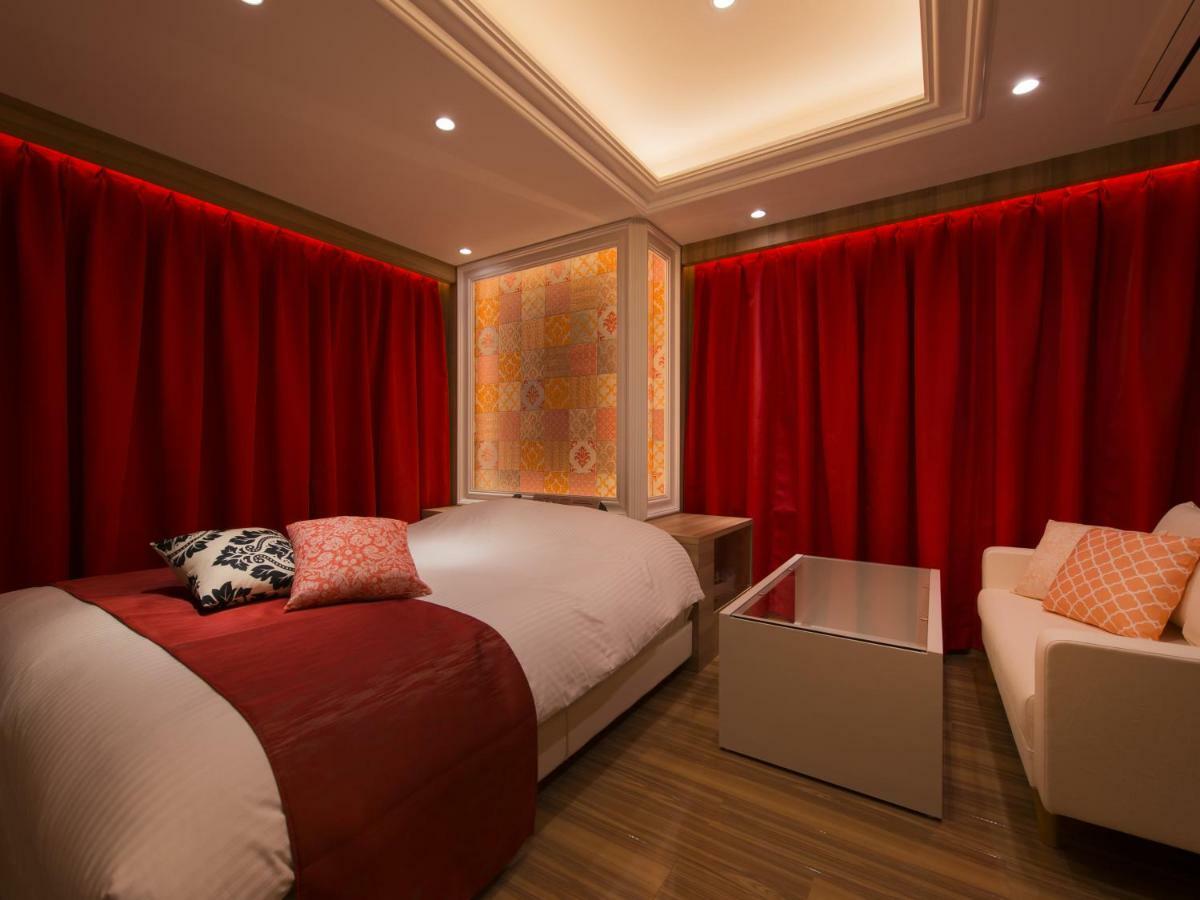 Hotel Crest Hirai (Adults Only) Tokio Buitenkant foto